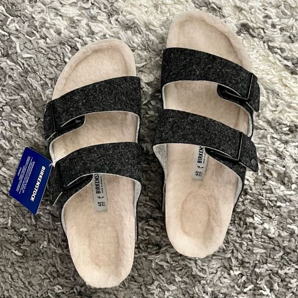 NIB Birkenstock Arizona Happy Lamb Women’s Sandals - Picture 6 of 11